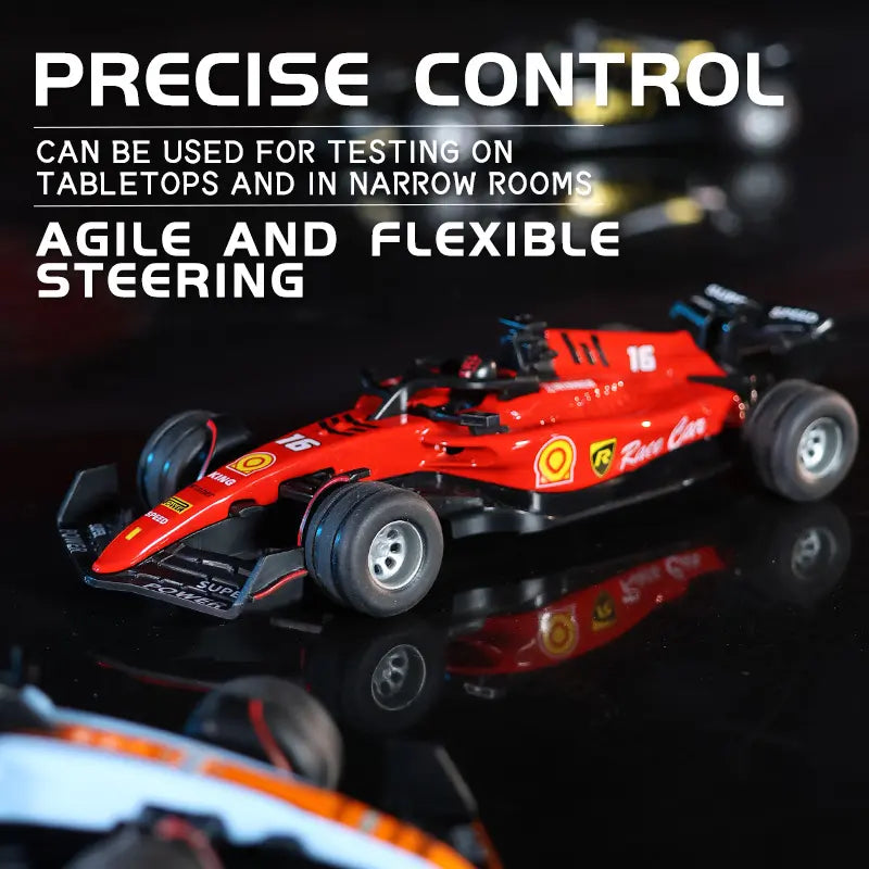 Mini coche teledirigido de carreras escala 1:64 - batería recargable USB